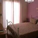 Kona'S House